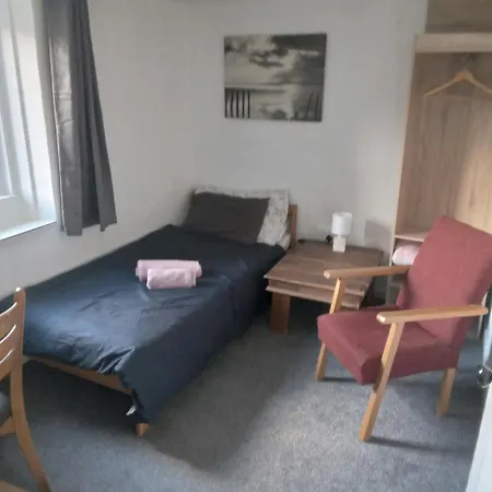Privatunterkunft Room In Historic Townhouse Close To Wexford Town, For 1, 2, Or 3 Guests *